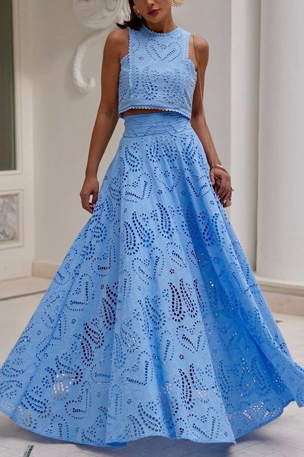 Set Due Pezzi con Ricami e Gonna Lunga a Vita Alta con Tasche